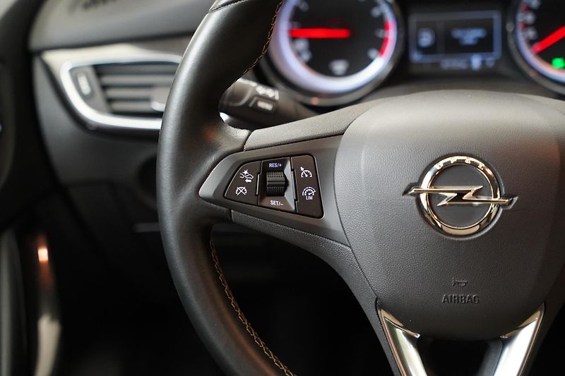 Opel Astra - fotka 15 z 26
