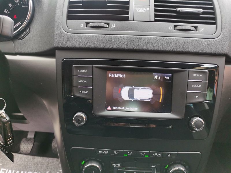 Škoda Yeti (2016) 1.2TSi 81kw JOY XEN Tažné - fotka 22 z 28