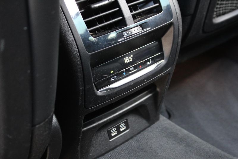 BMW X3 X3 M40i, 285kW - fotka 18 z 22