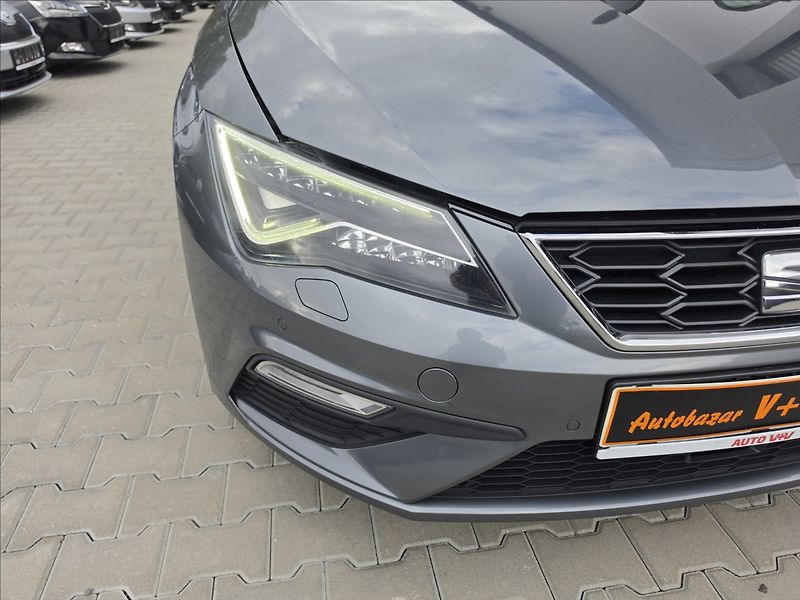 Seat Leon 1,4 TSi 92KW FR LED NAVI KŮŽE - fotka 46 z 49