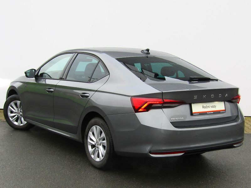 Škoda Octavia IV FL Selection 1.5 TSI /110kW - fotka 13 z 30