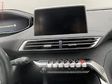 Peugeot 3008 (2019) 1.5 HDi, Allure, LED, kamera - náhled 12