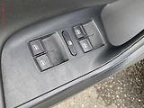 Seat Ibiza (2009) 1.9 TDi, AC - náhled 11