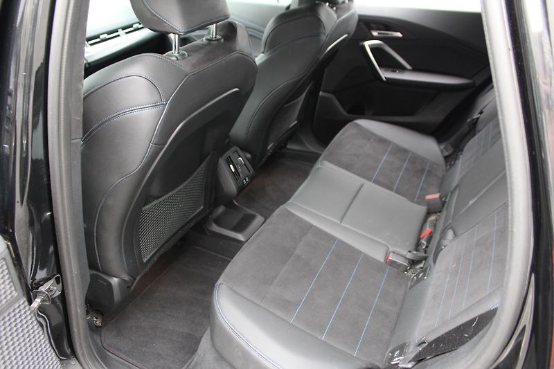 BMW X1 xDrive25e - fotka 12 z 21
