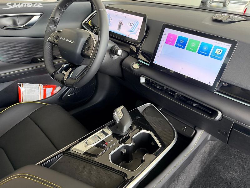 BAIC X55 (2025) ALL IN 130 kW Panorama DCT - fotka 20 z 22