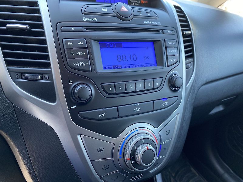Hyundai ix20 (2013) 1,4 - fotka 10 z 26