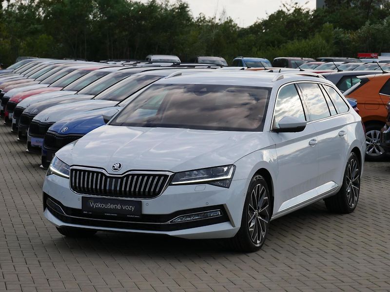 Škoda Superb - fotografie inzerátu
