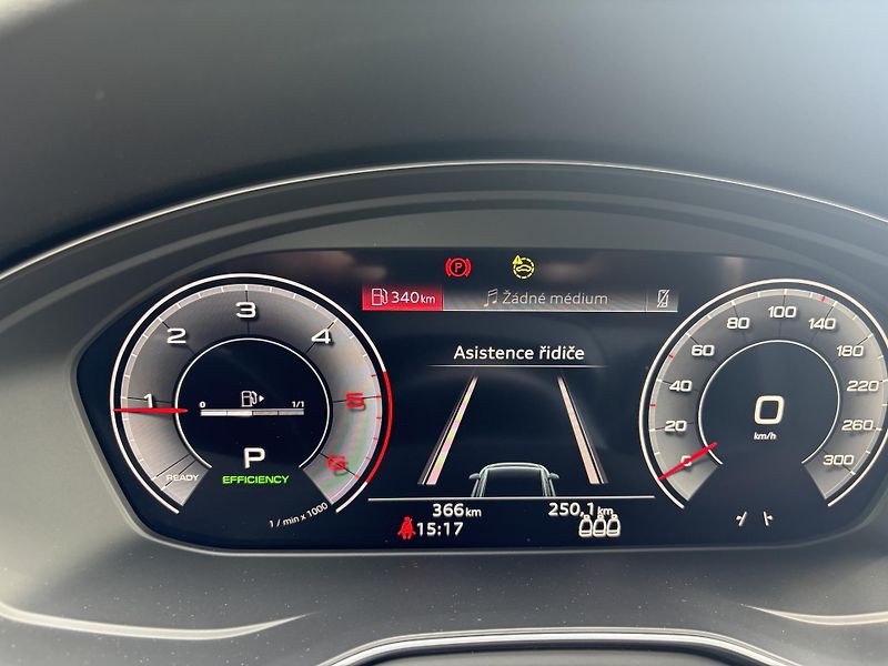 Audi A4 (2025) Audi A4 Avant S line 2.0 TDI  - fotka 5 z 9