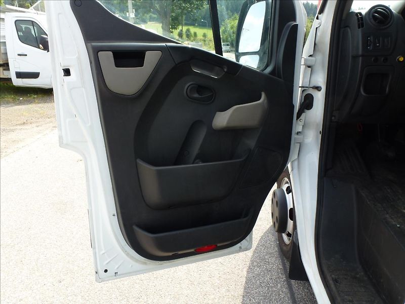 Renault Master 2,3 DCI POJÍZDNÁ DÍLNA,TZ na 3 - fotka 18 z 59