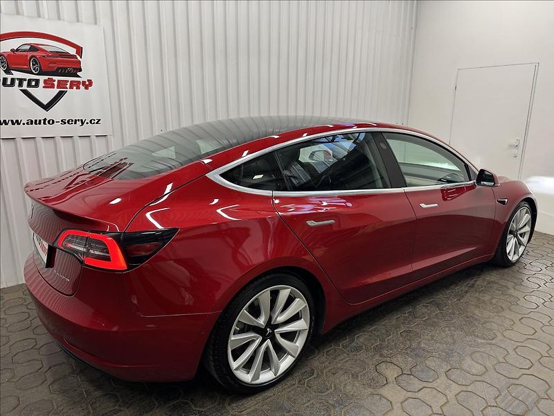 Tesla Model 3 LONG RANGE AWD BOOST EIBACH - fotka 8 z 35