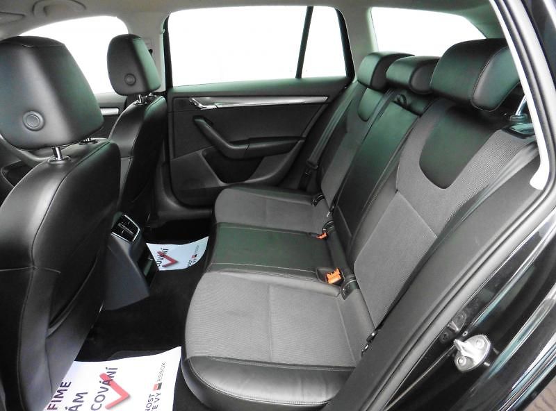 Škoda Octavia III Combi 2.0 TDi Style 1.maj. - fotka 9 z 16