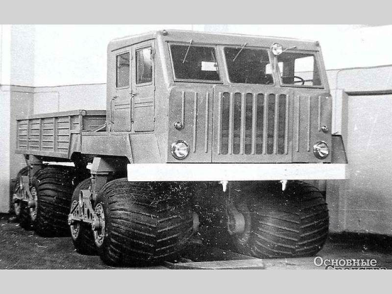 ZiL 4904 PEU-3.