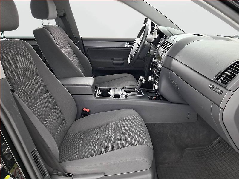 Volkswagen Touareg (2008) 2.5 R5 TDI, 4X4, Automat - fotka 9 z 20