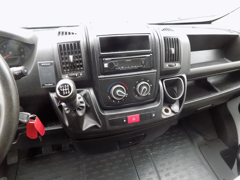 Fiat Ducato (2014) 2,3 96KW 7MÍST VALNÍK  - fotka 19 z 38