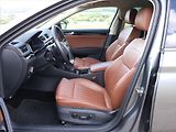 Škoda Superb 2,0 TDI DSG CZ L&K 1.Maj DPH - náhled 11