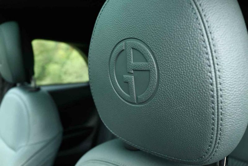 Automobilka Fiat se spojila se slavným módním domem a výsledkem je ta nejstylovější podoba klasické pětistovky.