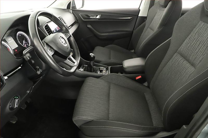 Škoda Karoq (2019) Style 1.6 TDI, Navi, Tempomat - fotka 7 z 15