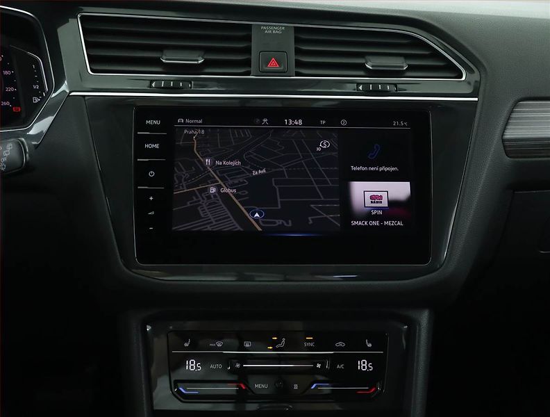Volkswagen Tiguan (2022) Elegance 2.0 TDI - fotka 12 z 16