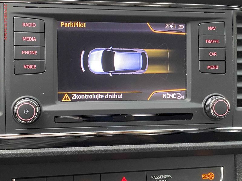 Seat Leon (2014) 1.2 TSi, Style, LED, navi - fotka 16 z 17