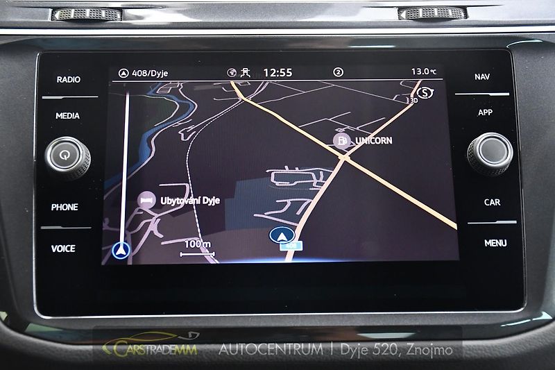 Volkswagen Tiguan 2.0TDi DSG NAVI TAŽNÉ ČR 1.M - fotka 40 z 53