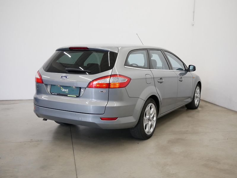 Ford Mondeo - fotka 2 z 25