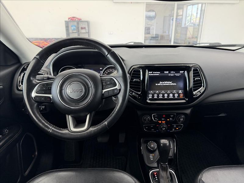 Jeep Compass 2,0 M-Jet 125kW 4x4 DPH Automa - fotka 15 z 34