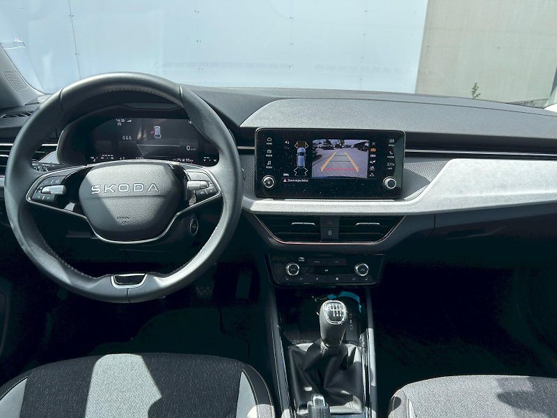 Škoda Scala (2025) SELEC TSI 85/1.0 M6F - fotka 5 z 26