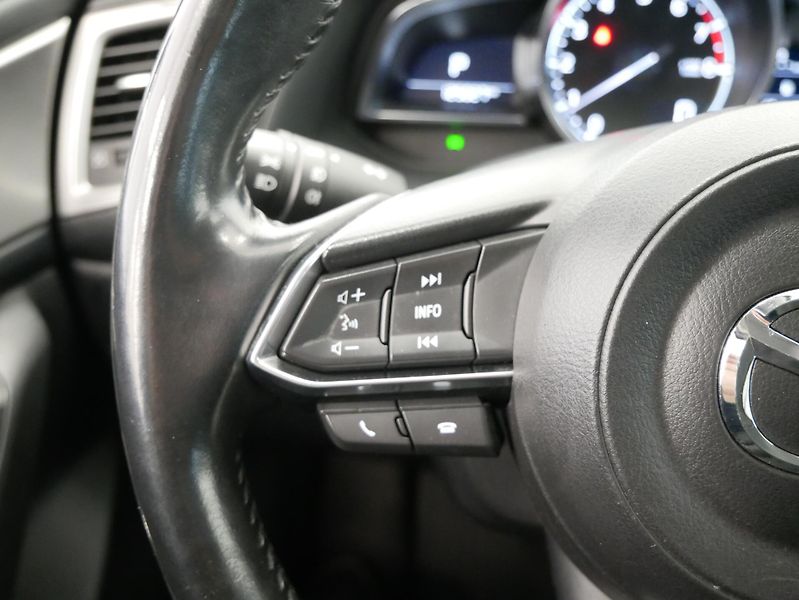 Mazda 3 - fotka 16 z 29