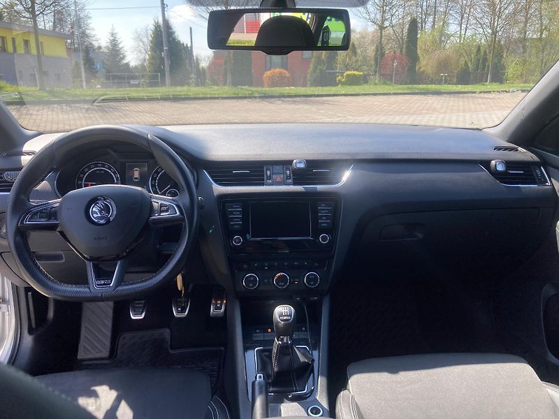 Škoda Octavia (2015) - fotka 12 z 17