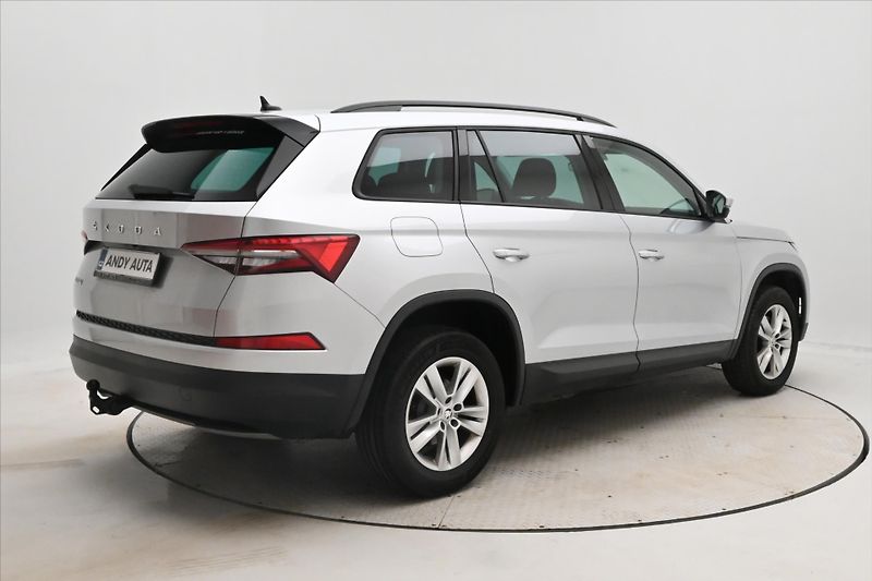 Škoda Kodiaq 2,0 TDI 110kW DSG Navi Tažné Z - fotka 5 z 31