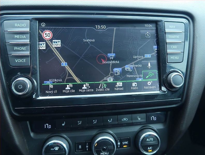 Škoda Octavia (2015) Laurin&Klement 2.0 TDI - fotka 17 z 19