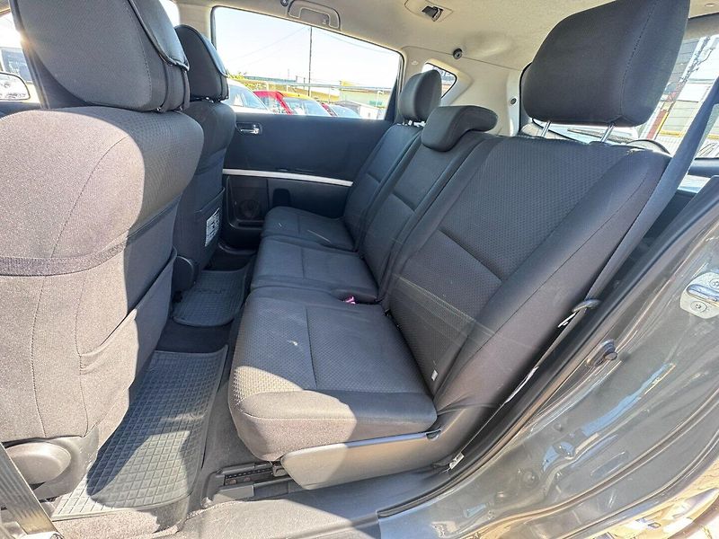 Toyota Corolla Verso (2005) AUTOMAT 1,8i VVT-i 95 KW ČR - fotka 27 z 36