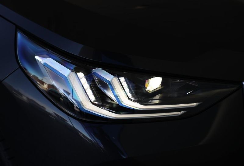 BMW X3 xDrive20d - fotka 16 z 17