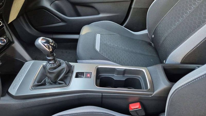 Opel Mokka (2026) Edition 1.2 TURBO (100 kW/ 136 - fotka 30 z 37