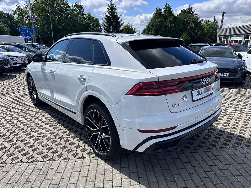Audi Q8 3.0 TDI 210kW S-LINE - fotka 5 z 20