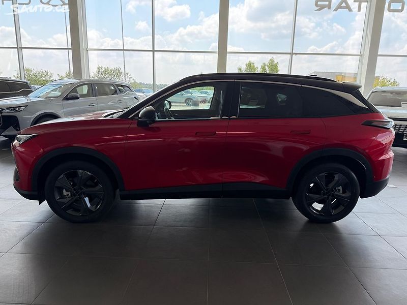 BAIC Ostatní (2025) ALL IN 130 kW Panorama DCT - fotka 3 z 27