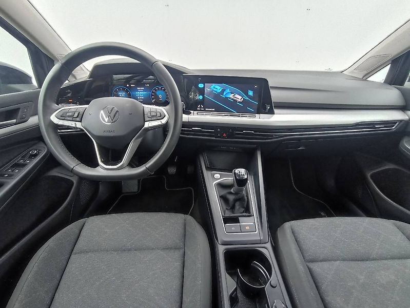 Volkswagen Golf Variant (2023) 1.5 TSI 96kW tažné manuál - fotka 5 z 31