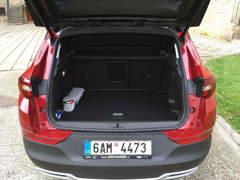 Opel Grandland X.