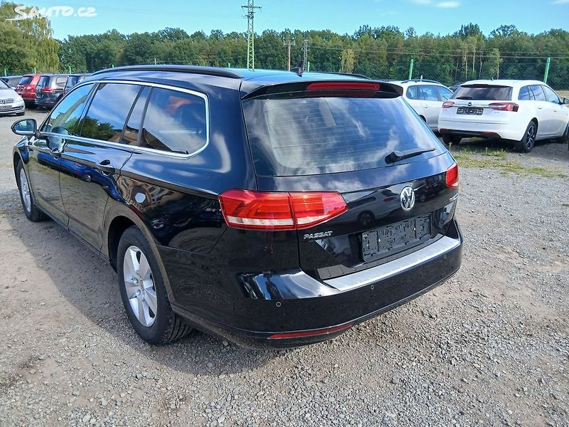 Volkswagen Passat TDI, B8, 199 000 km - fotka 10 z 37