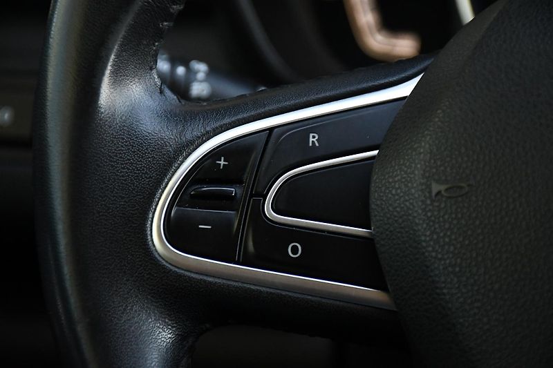 Renault Kadjar 1,5dCi 2xPNEU ALU TAŽNÉ NAVI - fotka 28 z 54