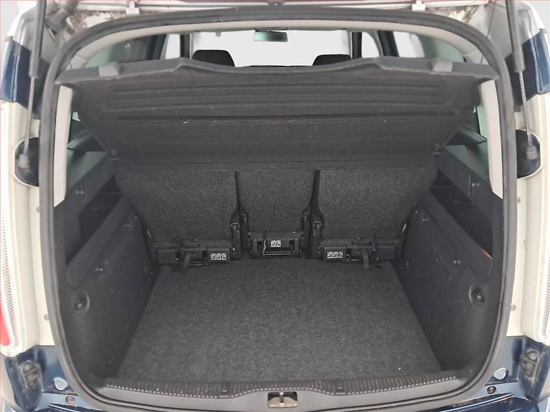 Škoda Roomster (2011) 1.2 TSI - fotka 13 z 17