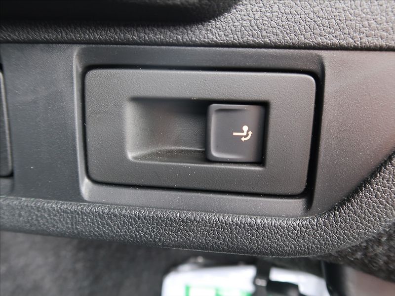Škoda Octavia 2,0 TDi,Style,1majČR,serv.kn. - fotka 24 z 29