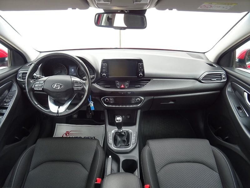 Hyundai i30 (2018) 1.4T-GDi,103kW,1majČR,S.k,DPH! - fotka 17 z 25