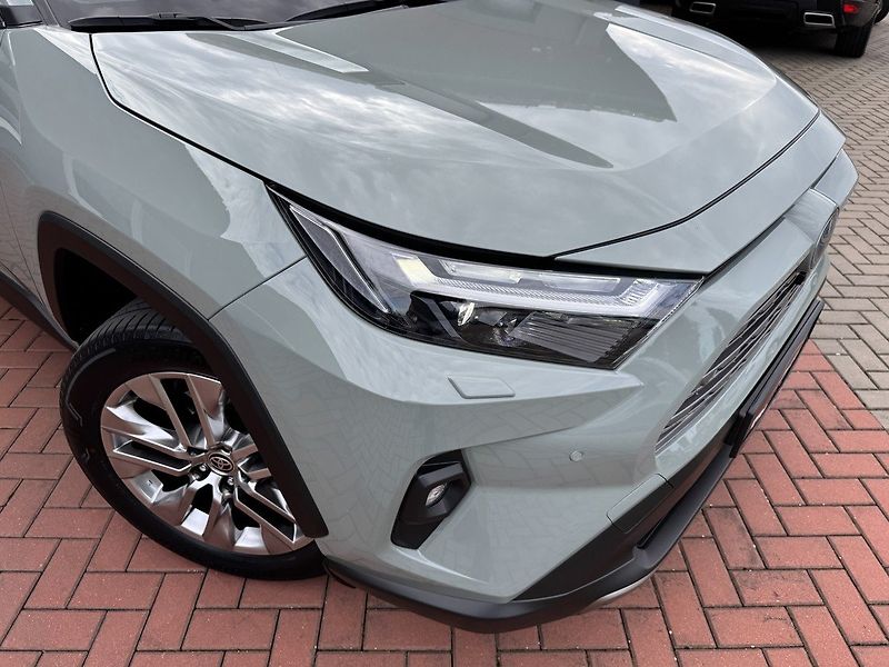 Toyota RAV4 (2023) 2.5HSD 4WD Hybrid Executive - fotka 38 z 49