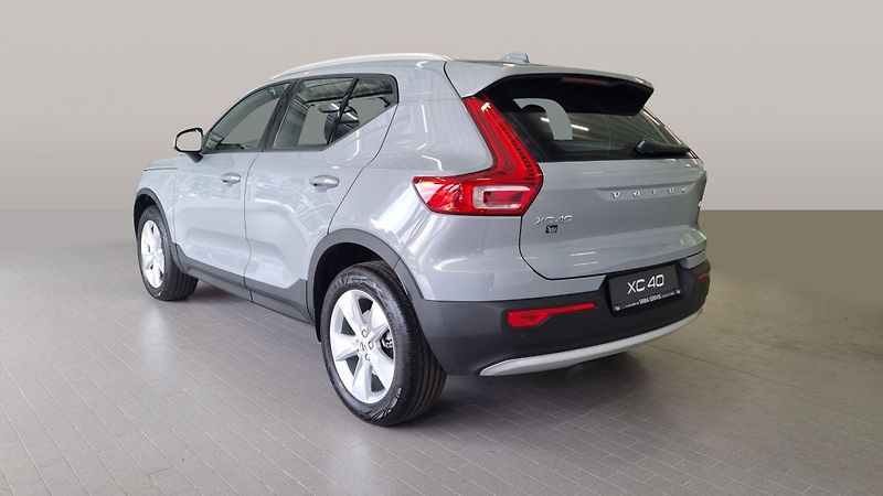 Volvo XC40 (2026) B3 2.0L 163 HP AT7 FWD CORE - fotka 5 z 16