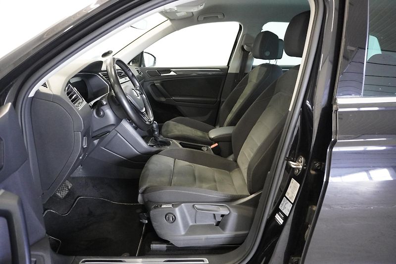 Volkswagen Tiguan 2.0 TDI 110kW DSG7 - fotka 12 z 28
