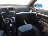 Škoda Octavia (2008) RS 2.0 TDI, Xenony, Tempomat - náhled 8
