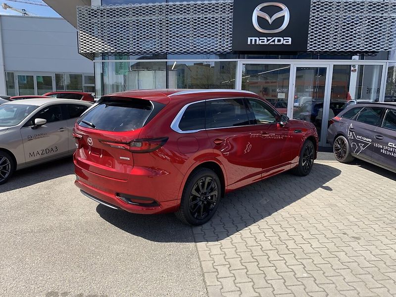 Mazda CX-80 (2026) 2.5L e-SKYACTIV PHEV 327 ps - fotka 3 z 6
