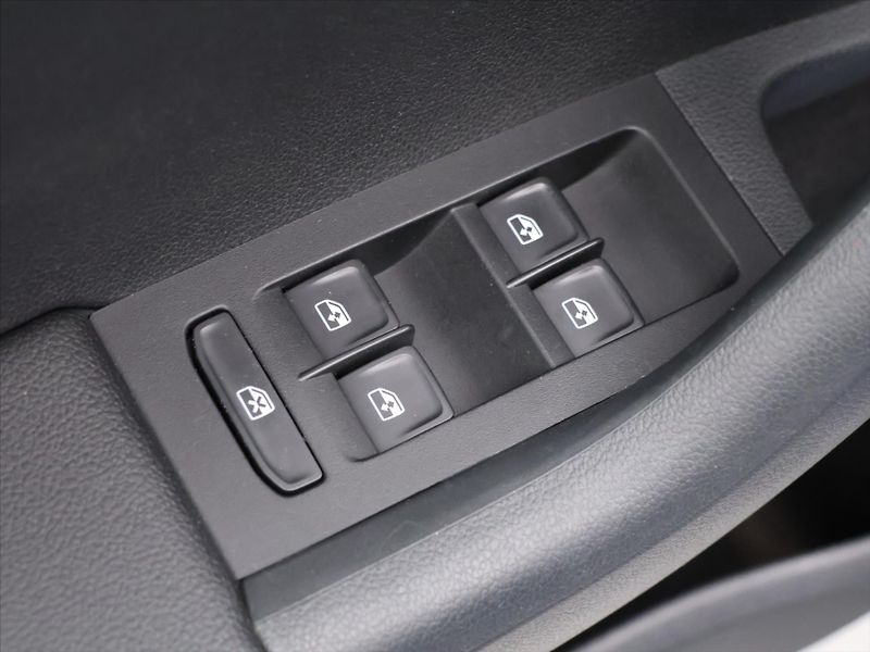 Škoda Octavia 2,0 TDI 110kW Style CZ - fotka 15 z 31