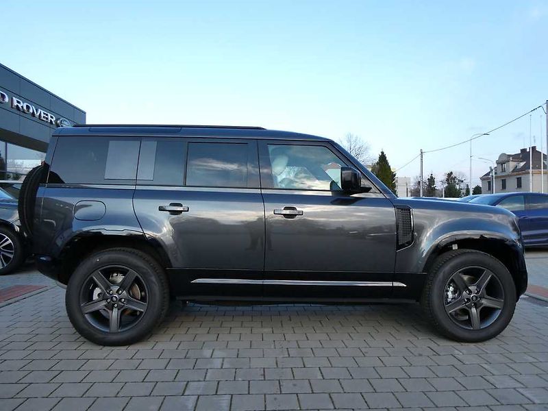 Land Rover Defender (2026) 110 3,0 X-Dynamic SE D250 - fotka 6 z 37